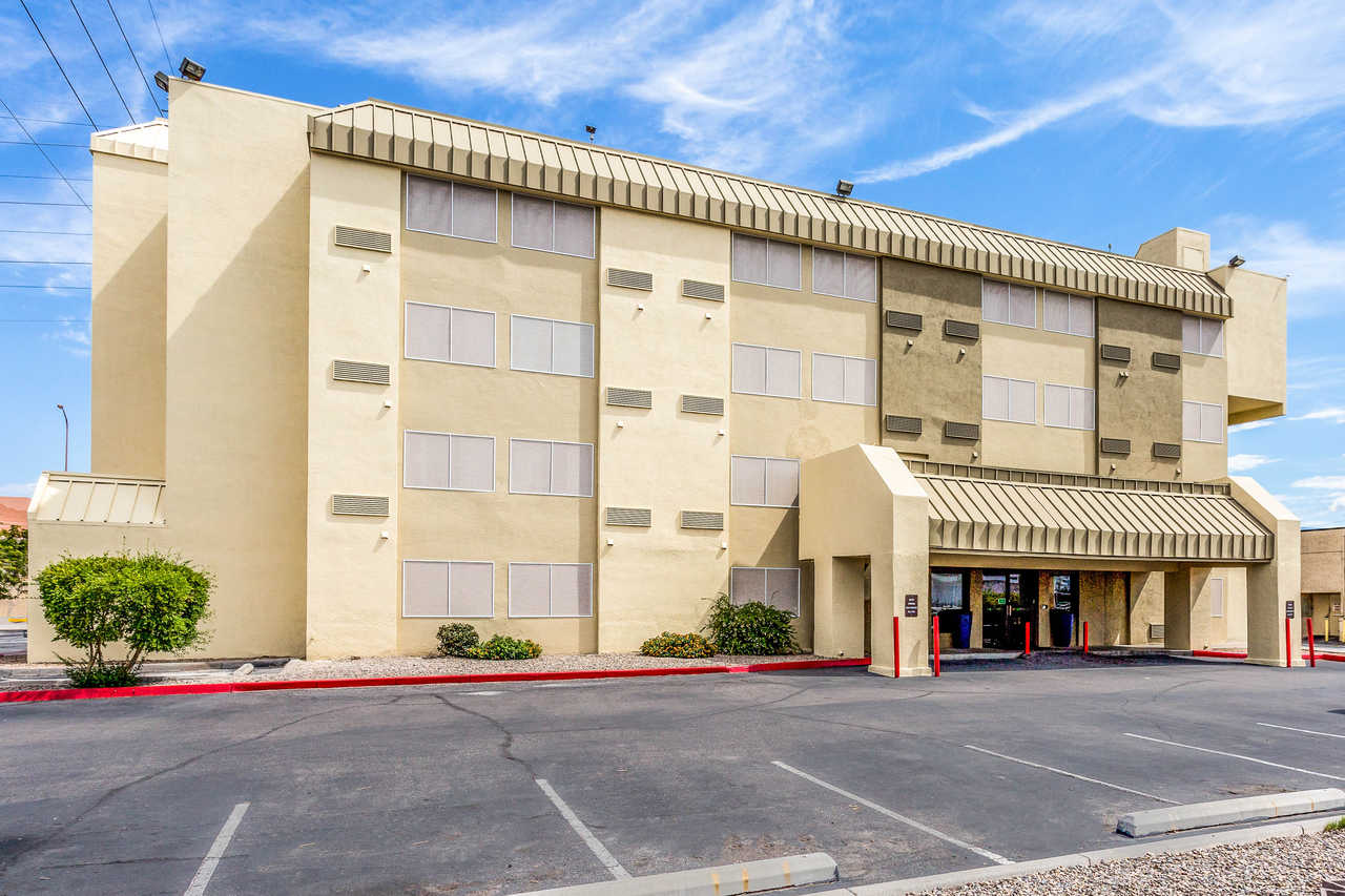 Comfort Inn and Suites Downtown ABQ